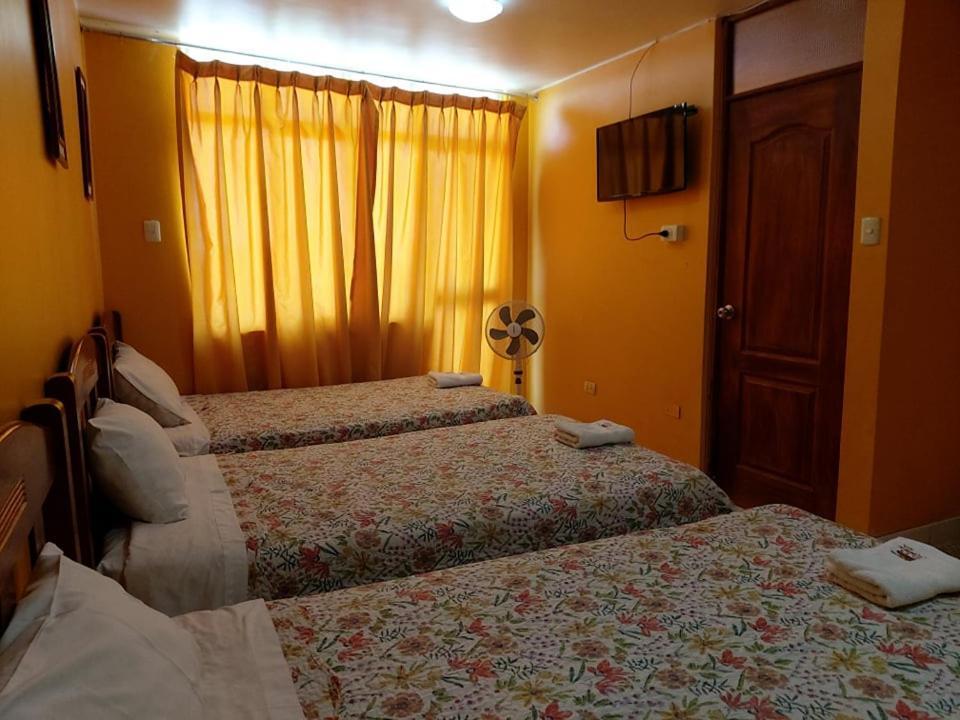 Hotel Y Restaurante Roma إِكا المظهر الخارجي الصورة